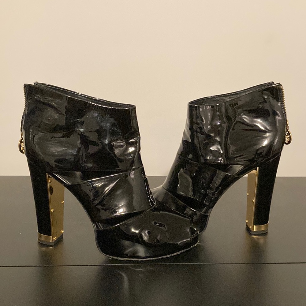 Tory Burch Peep Toe Patent Heels with Gold Trim